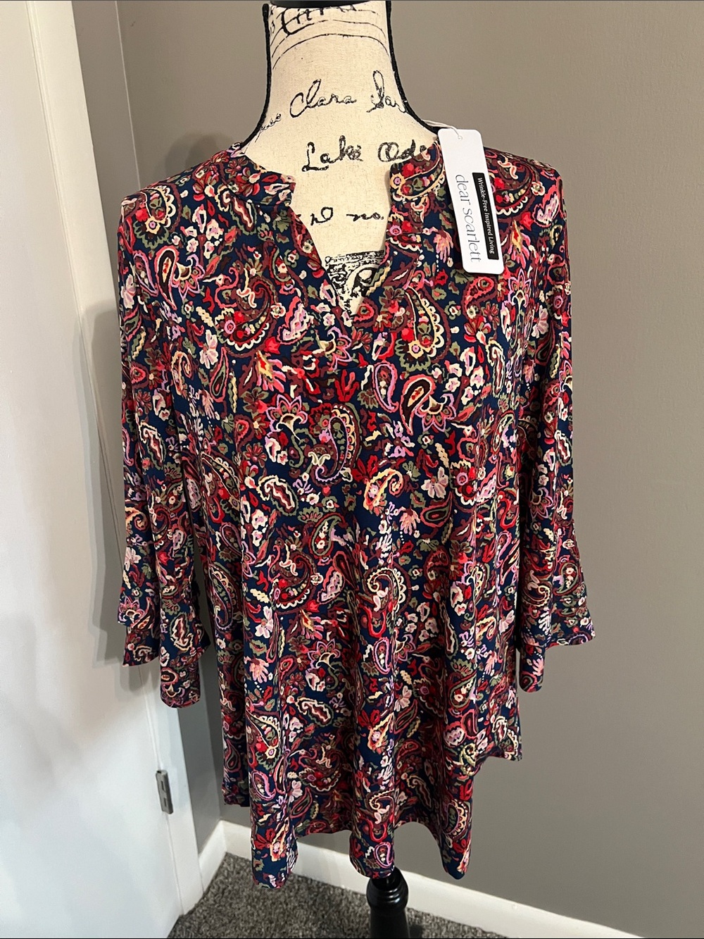 NWT Dear Scarlett Paisley Split-Neck Blouse